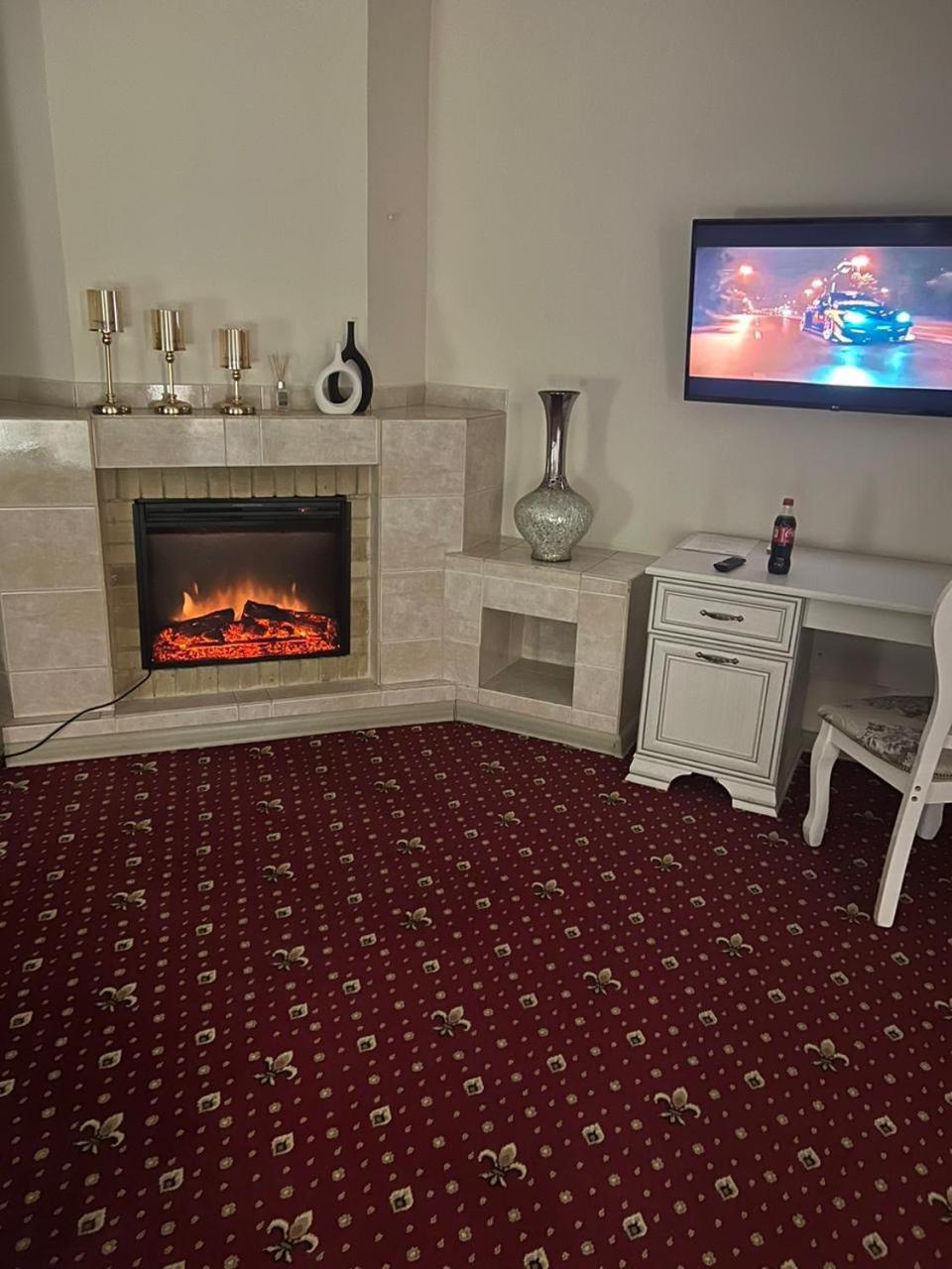 Daisez Hotel Almati Kültér fotó