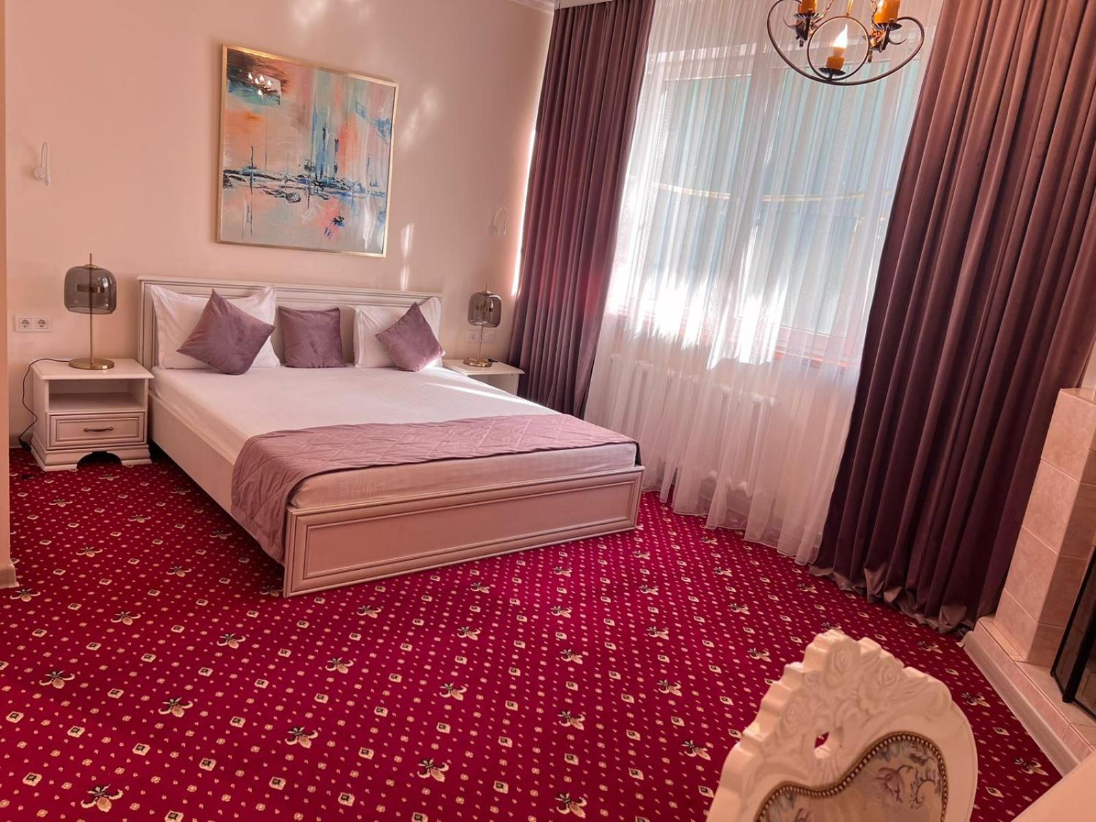 Daisez Hotel Almati Kültér fotó